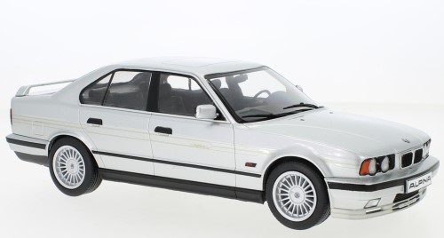 Model auta BMW Alpina B10