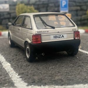 Model auta SEAT - IBIZA, 1984