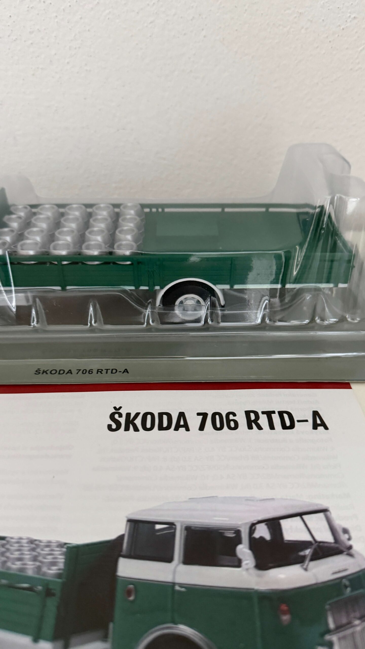 Model auta Škoda 706 RTD-A, zelená Model auta Škoda 706 RTD-A, zelená