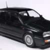Model auta VW Vento VR6, čierna, 1992. Mierka 1:18.