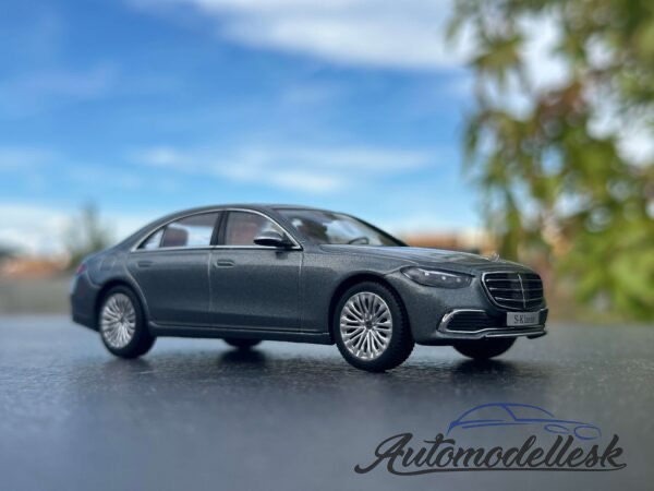 Model auta Mercedes Benz S-Class Limousine Longversion (V223)