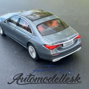 Model auta Mercedes Benz S-Class Limousine Longversion (V223)