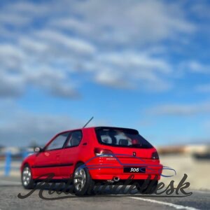 Model auta Peugeot 306 GTI S16, červená, 2002.