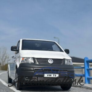 Model auta Volkswagen T5, biela, 2010