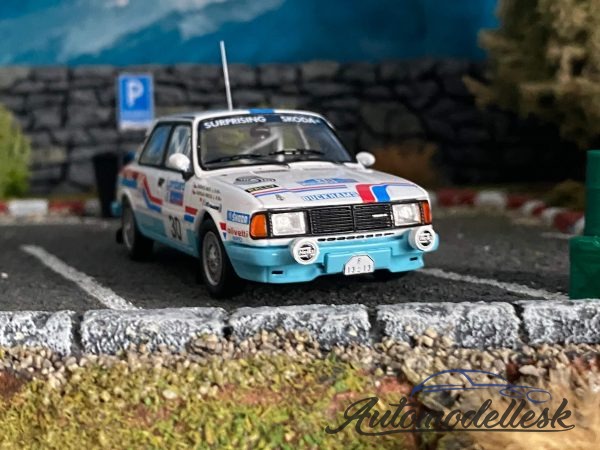 Model auta rally Škoda 130 L