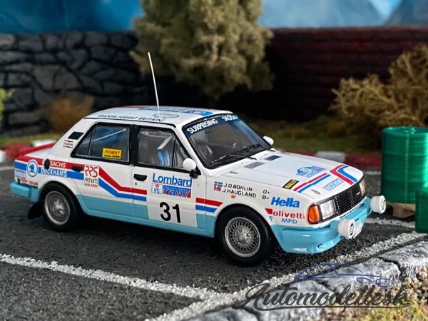 Model auta rally Škoda 130 L