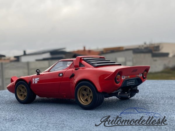 Model auta Lancia Stratos HF, 1975