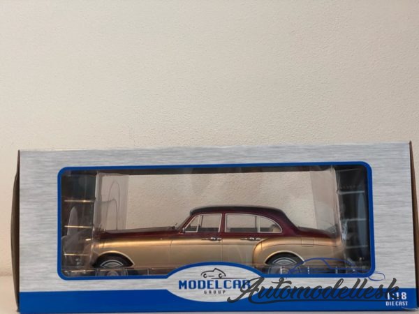 Model auta Rolls Royce Silver Cloud III Flying Spur