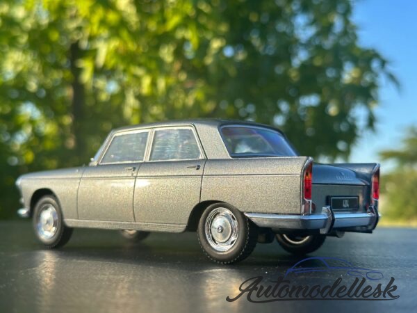 Model auta Peugeot 404