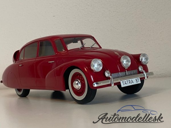 TATRA 87