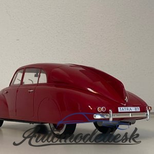 TATRA 87