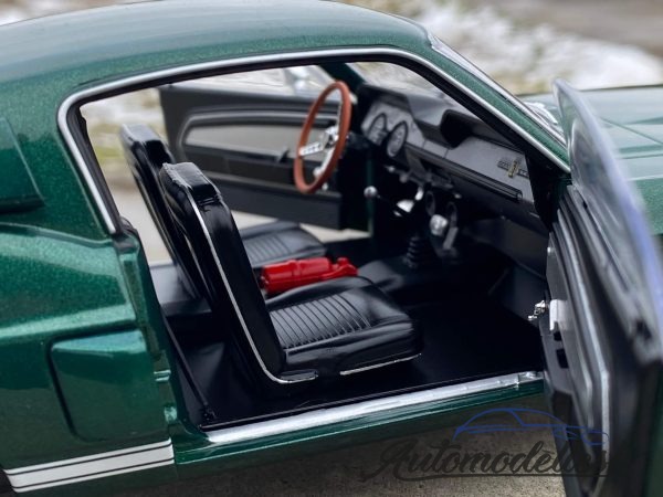 Model auta shelby mustang gt 500 1967