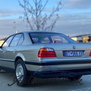 Model auta BMW 740i E38 1994