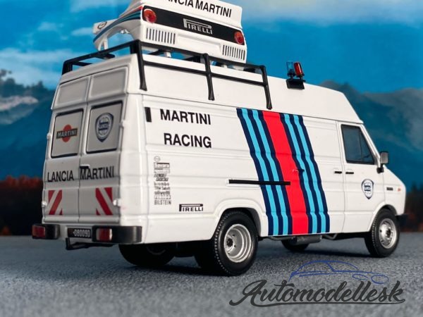 Model auta Iveco Daily Martini Racing