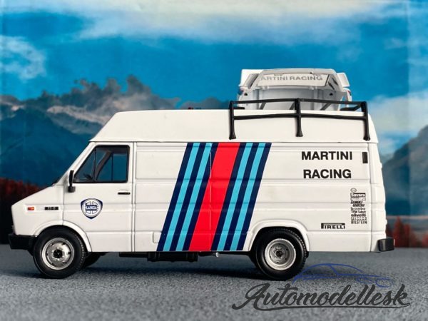 Model auta Iveco Daily Martini Racing