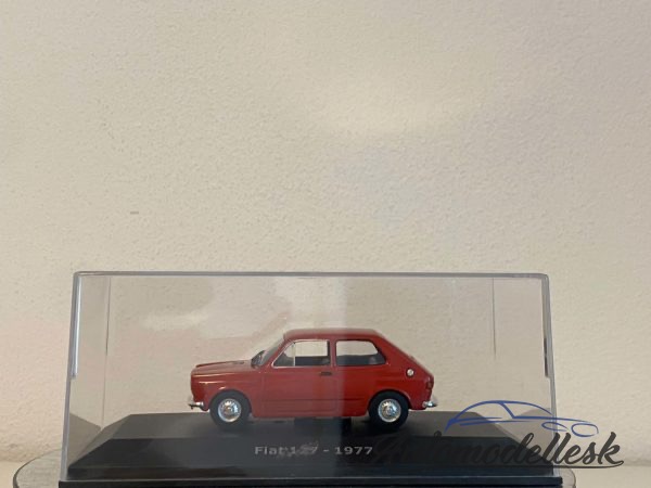 Model auta FIAT 127