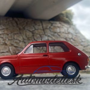 Model auta FIAT 127