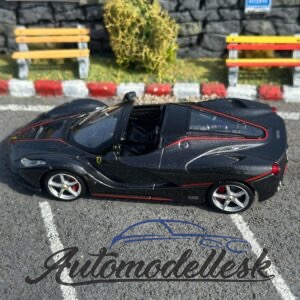 Model auta LaFerrari Aperta, čierna, 2016