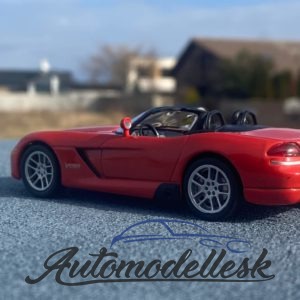 Model auta Dodge Viper SRT, červená 2003