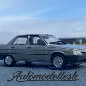 Model auta Renault 9RL, 1994