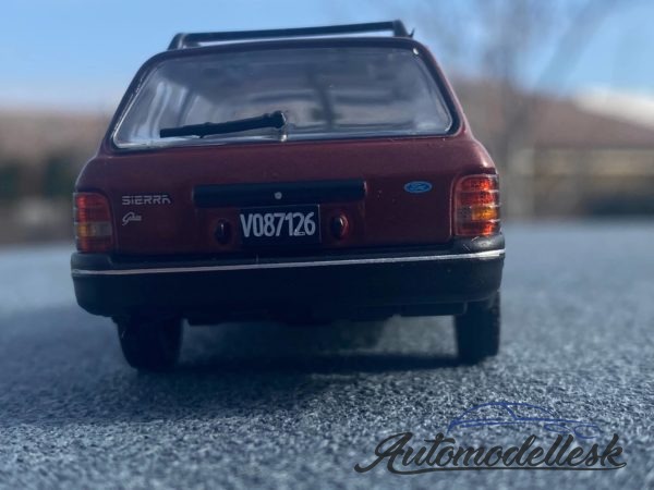 Model auta Ford Sierra Ghia 1988