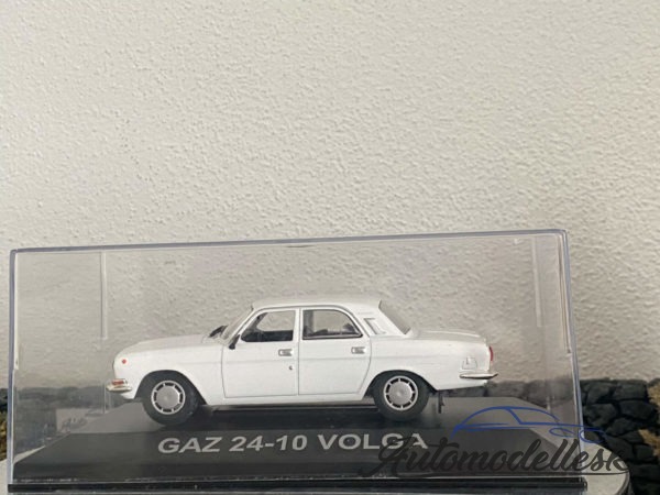 Model auta GAZ 24-10 VOLGA.