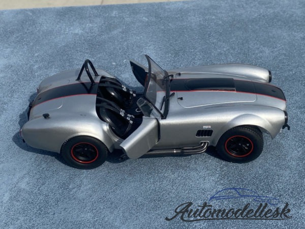 Model auta AC COBRA 427 Mk.2 1965