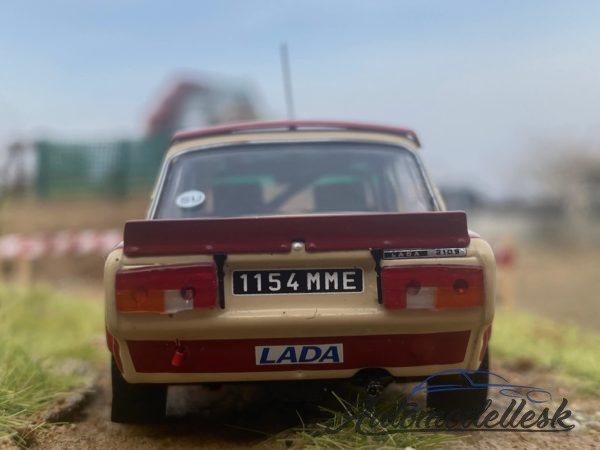 Model auta rally LADA 2105 VFTS