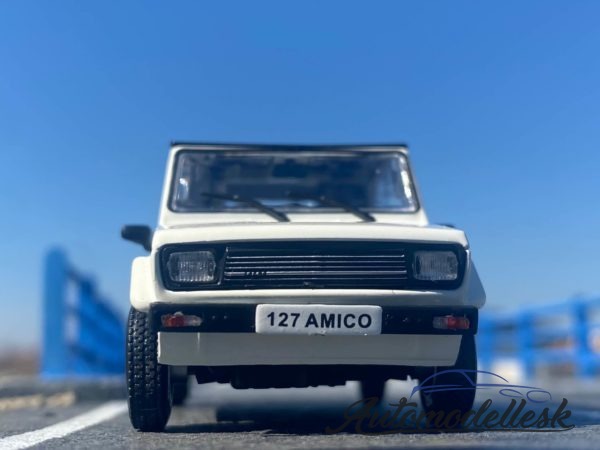Model auta FIAT 127 AMICO SOFT-TOP CLOSED 1980