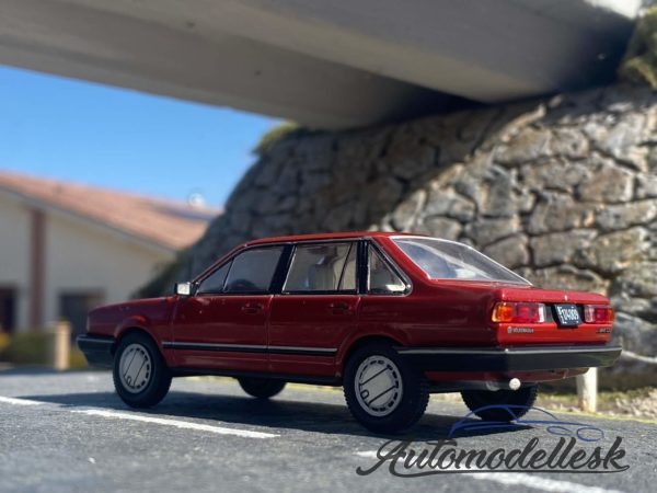 Model auta VOLKSWAGEN CARAT CD 1987