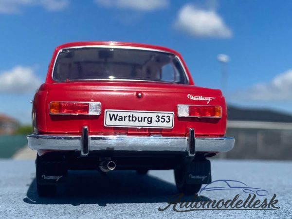Model auta Wartburg 353