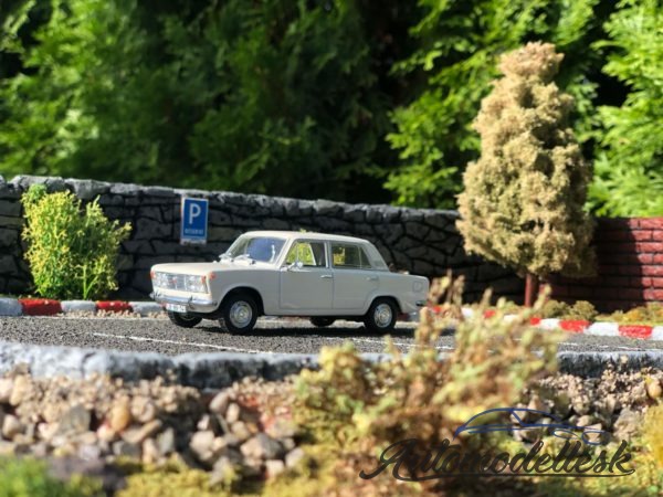 Model auta Fiat 125P