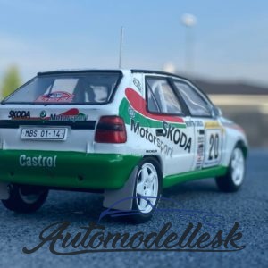 Model auta rally Škoda Felicia Kit Car