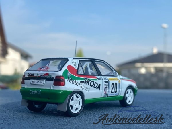 Model auta rally Škoda Felicia Kit Car