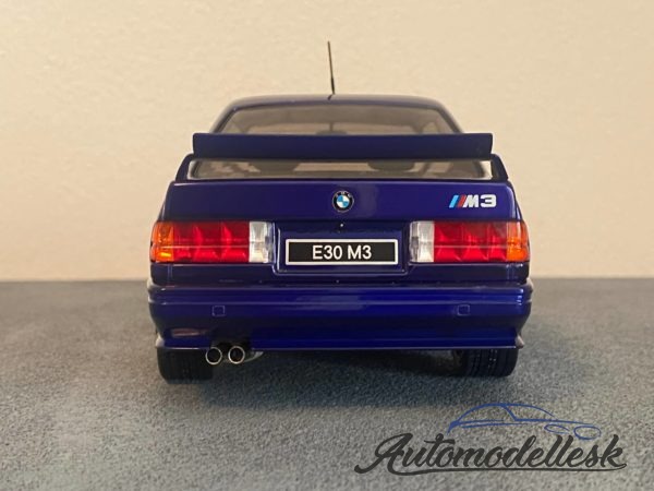 Model auta BMW E30 M3