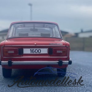 Model auta Lada 1600