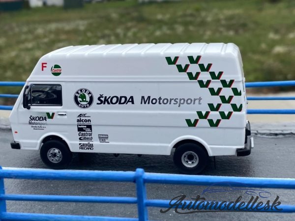 Model auta rally VW LT45 LWB, Škoda Motorsport