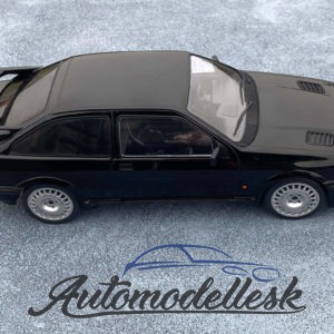Model auta Ford Sierra RS Cosworth