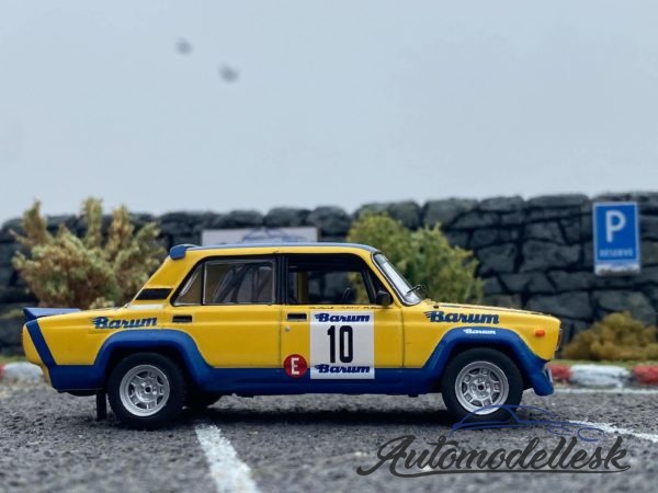 Model auta rally Lada 2105 VFTS