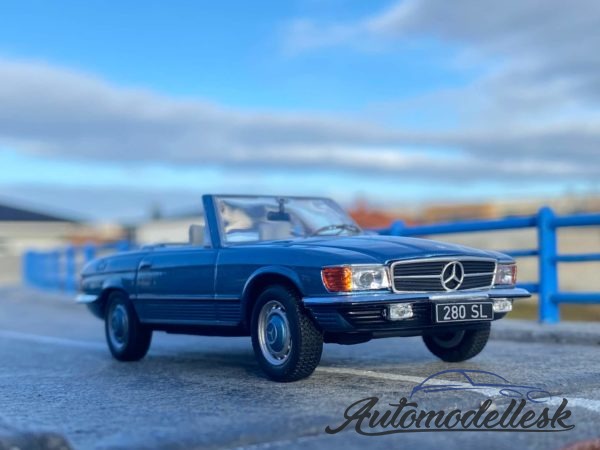 Model auta Mercedes 280 SL