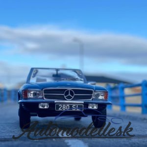 Model auta Mercedes 280 SL
