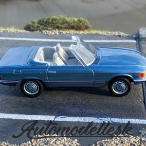 Model auta Mercedes 280 SL