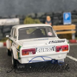 Model auta rally Lada 2105 VFTS