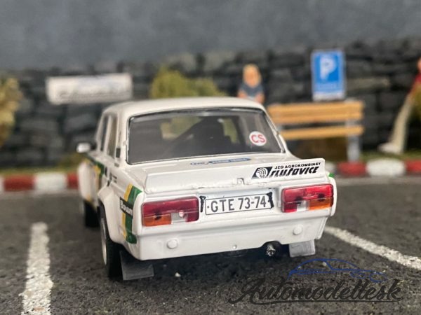 Model auta rally Lada 2105 VFTS