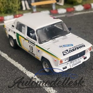 Model auta rally Lada 2105 VFTS