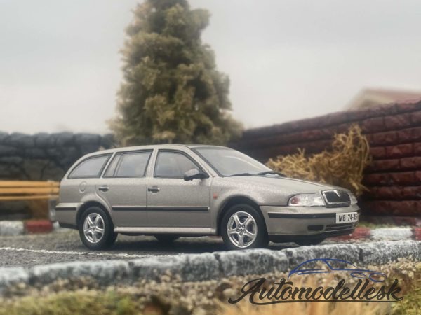 Model auta ŠKODA Octavia Combi I