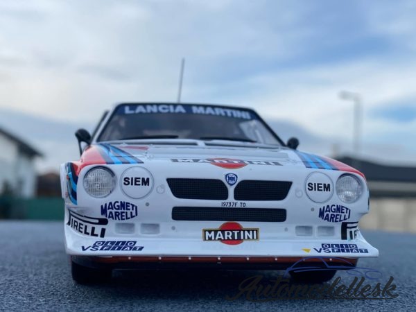 Model auta rally Lancia Delta S4