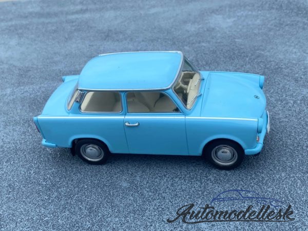 Model auta Trabant 601
