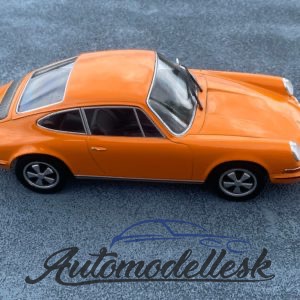 Model auta Porsche 911 S,