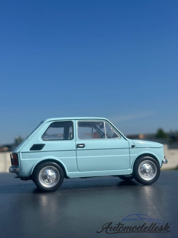 Model auta Fiat 126, svetlo modrá, 1972